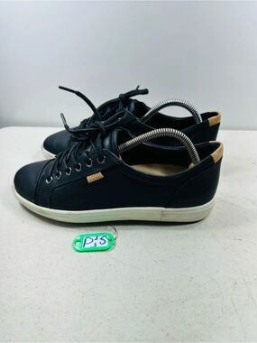 ECCO Women's Soft 7 leather sneakers size 8-8,5
